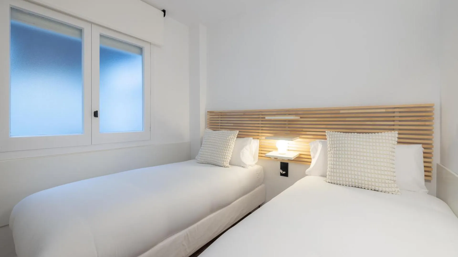 Stay U-Nique Apartments Villarroel II Barcelona