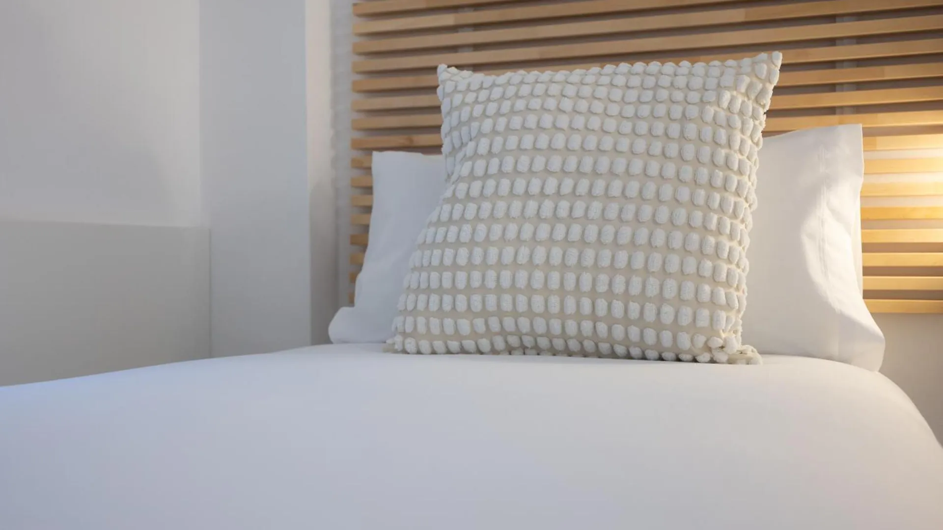 Stay U-Nique Apartments Villarroel II Barcelona Spanien