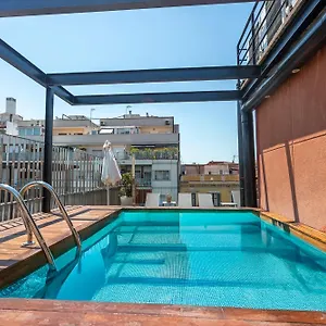 My Space Emirates - Fully Equipped Near The With Shared Pool Apartamento